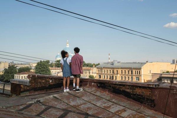 Trésors nocturnes : explorez les merveilles touristiques illuminées après la tombée de la nuit